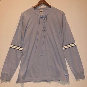 PINK LIGHT LONG-SLEEVED BLUE JERSEY W DOG ON BACK